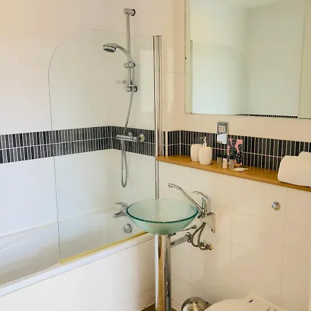 Apartament Centre Of Birmingham, 2 Bedroom - Perfect For Families, Group, Or Business